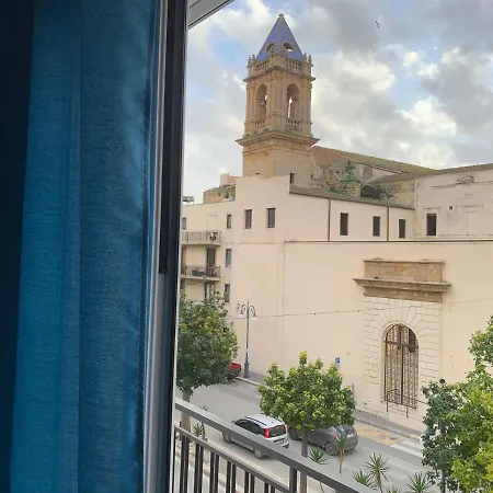فندق مبيت وإفطار Ramura مازارا ديل فالو